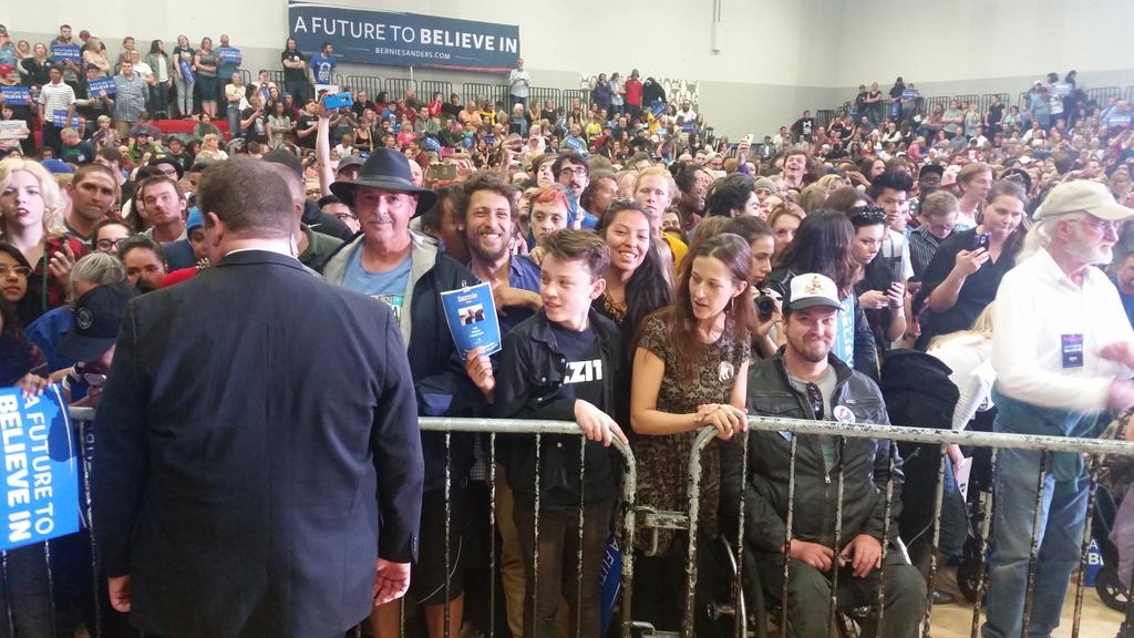 Patbagley's tweet photo. Bernie Crowd 
#BernieInSLC https://t.co/0Sd3NJoERE