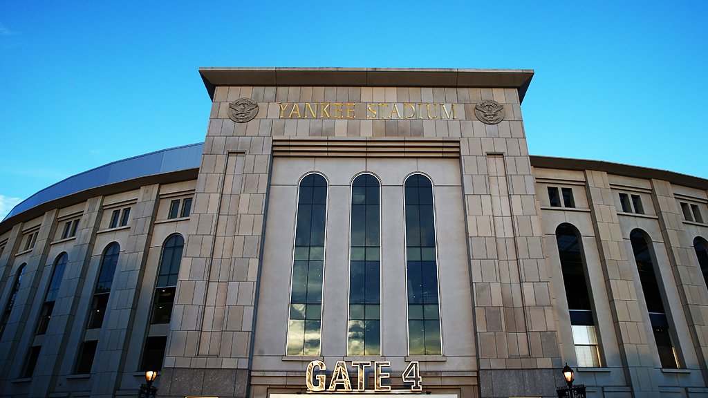 Yankees's tweet image. See you in 2 weeks. #ChaseFor28