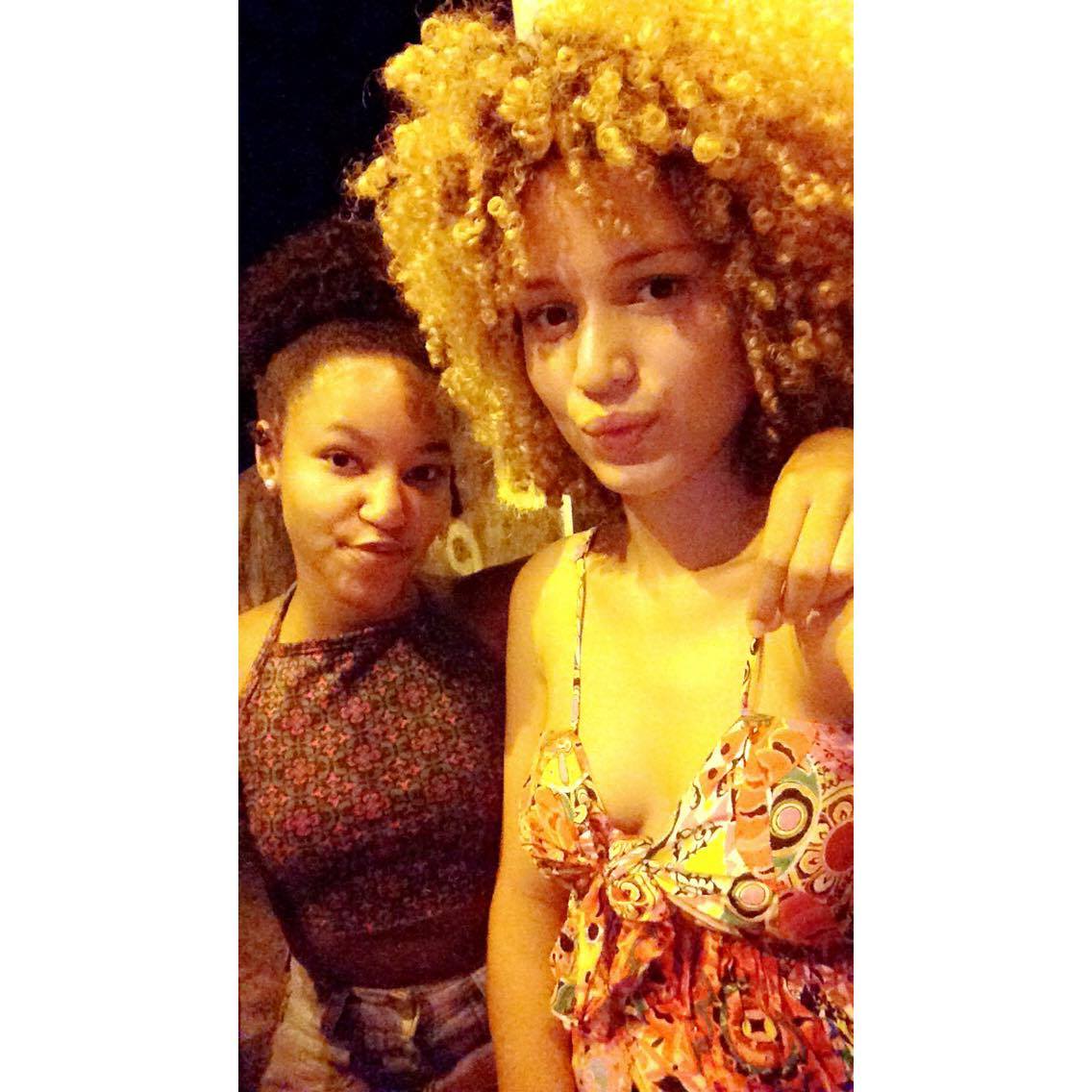 fabimj_'s tweet photo. Minha metade.👩‍❤️‍👩 https://t.co/6hIh7Z7450