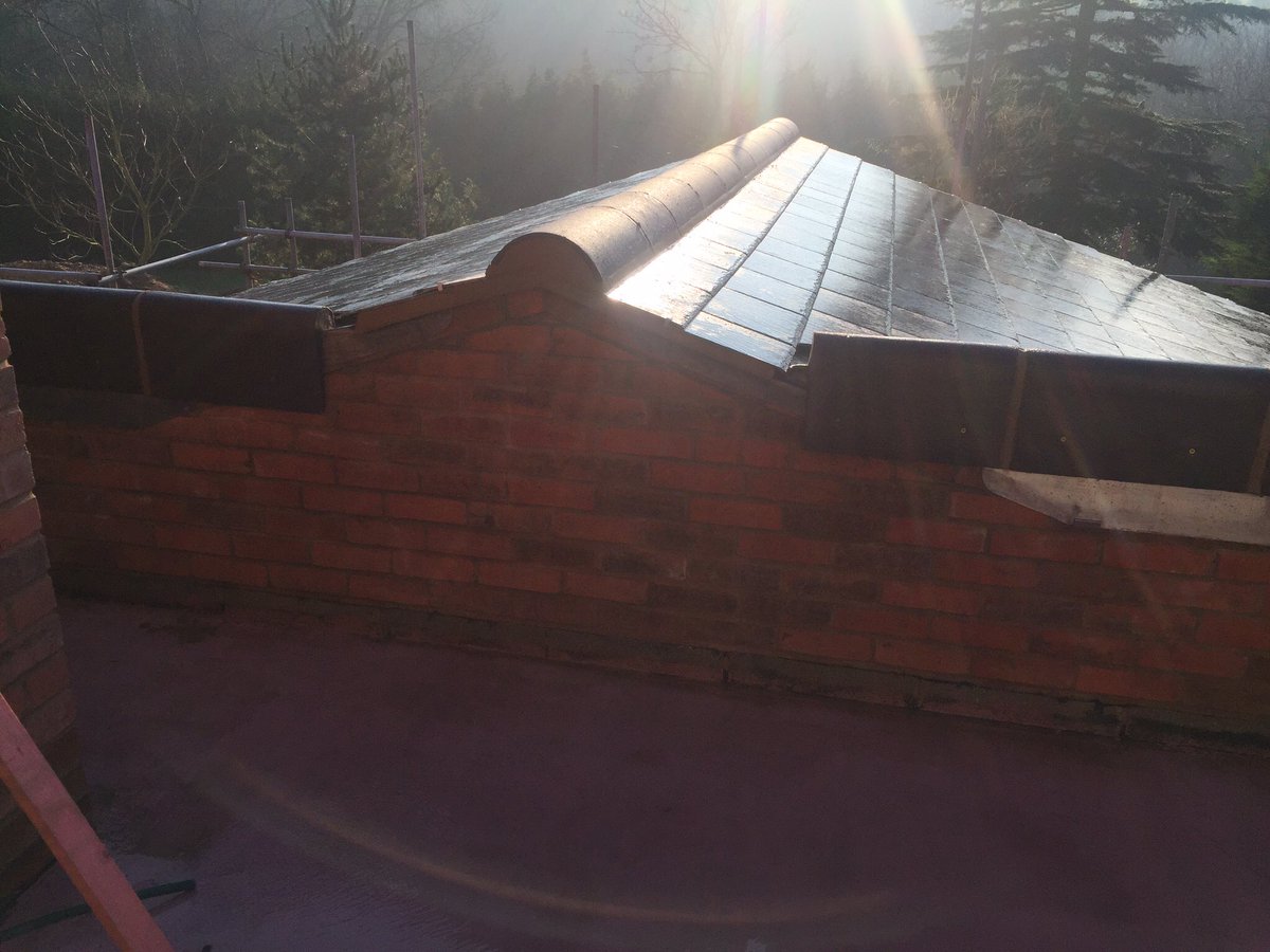 cwilsonroofing's tweet photo. Swimming pool roof completed just after Christmas on a stunning property in Burton Joyce.#newroof#cambrians#redland https://t.co/ZmZmOcNhZF