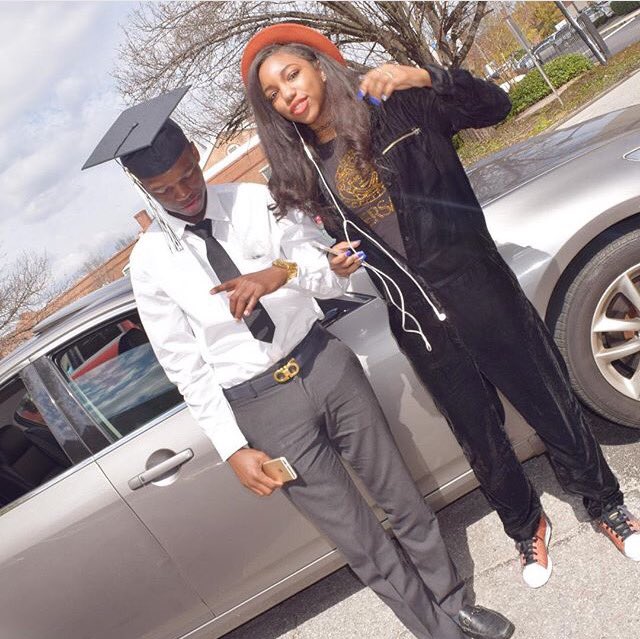 MtMalik_'s tweet photo. Graduation Day๐ ft Sis .. Accomplishing Alot, making the love ones Proud๐ช๐พ #TwoYearsEarly๐๐ #Twins๐ https://t.co/BanWpmSCnP