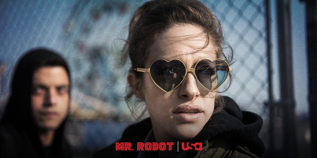 Sun glasses in shape of heart-Darlene Alderson (Carly Chaikin) on the Mr  Robot S03E08 | Spotern