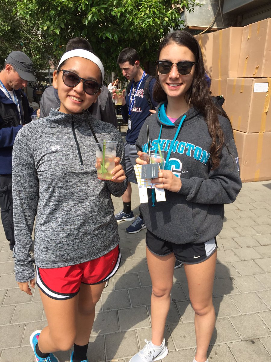 RabbiSernovitz's tweet photo. Pics of the first day in Israel! #techerryhill https://t.co/jKizFc4V5G