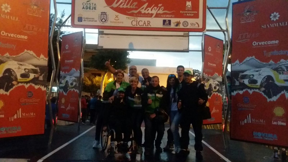 anizabal70's tweet photo. Ceremonia de llegada en el Campeonato de España de Rally en Villa Adeje https://t.co/8lfoEcf7lj