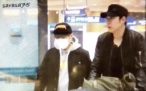 RyeowookTURKEY's tweet photo. 160321 Ryeowook at Incheon Airport / Incheon Havaalanında

Cr. sarasa7575
ByeoL https://t.co/Lo1GD2XbkL