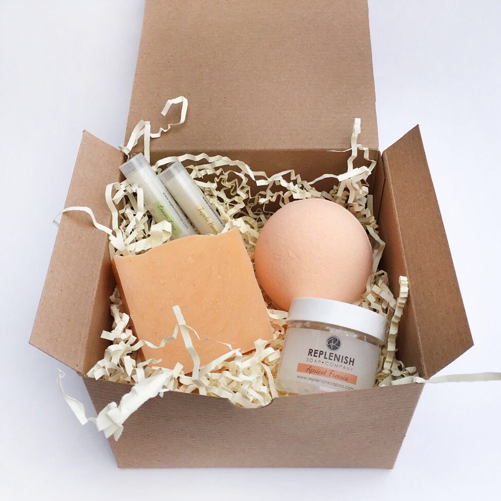 ReplenishSoap's tweet photo. Gift sets listed. Great for Mothers Day or any occasion! Visit our shop! #replenishsoapco #giftsets #spaset https://t.co/kojMbHw7jP