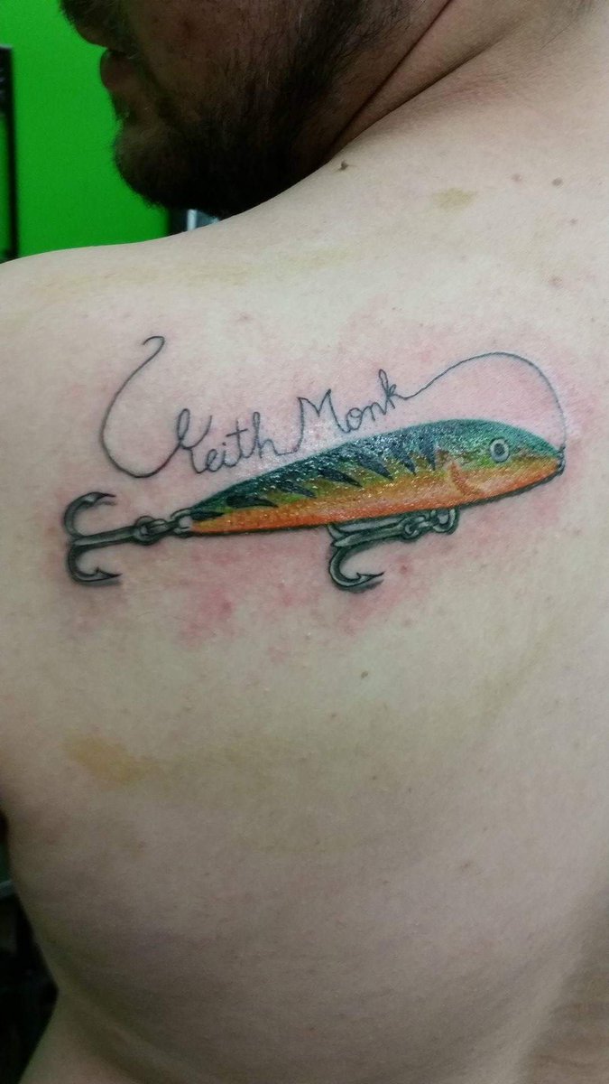 JustinHM92's tweet photo. First tattoo pretty happy with it https://t.co/pNKk5aRGFS