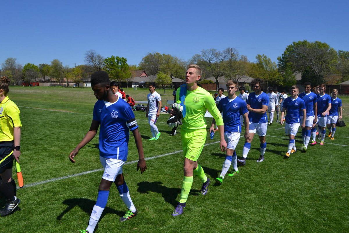 Everton's tweet photo. PHOTOS: Images from Richland College as #EFCU18 keep their @DallasCup hopes alive with a 2-1 win over Kyoto Sanga. https://t.co/yfRtJKC3RW