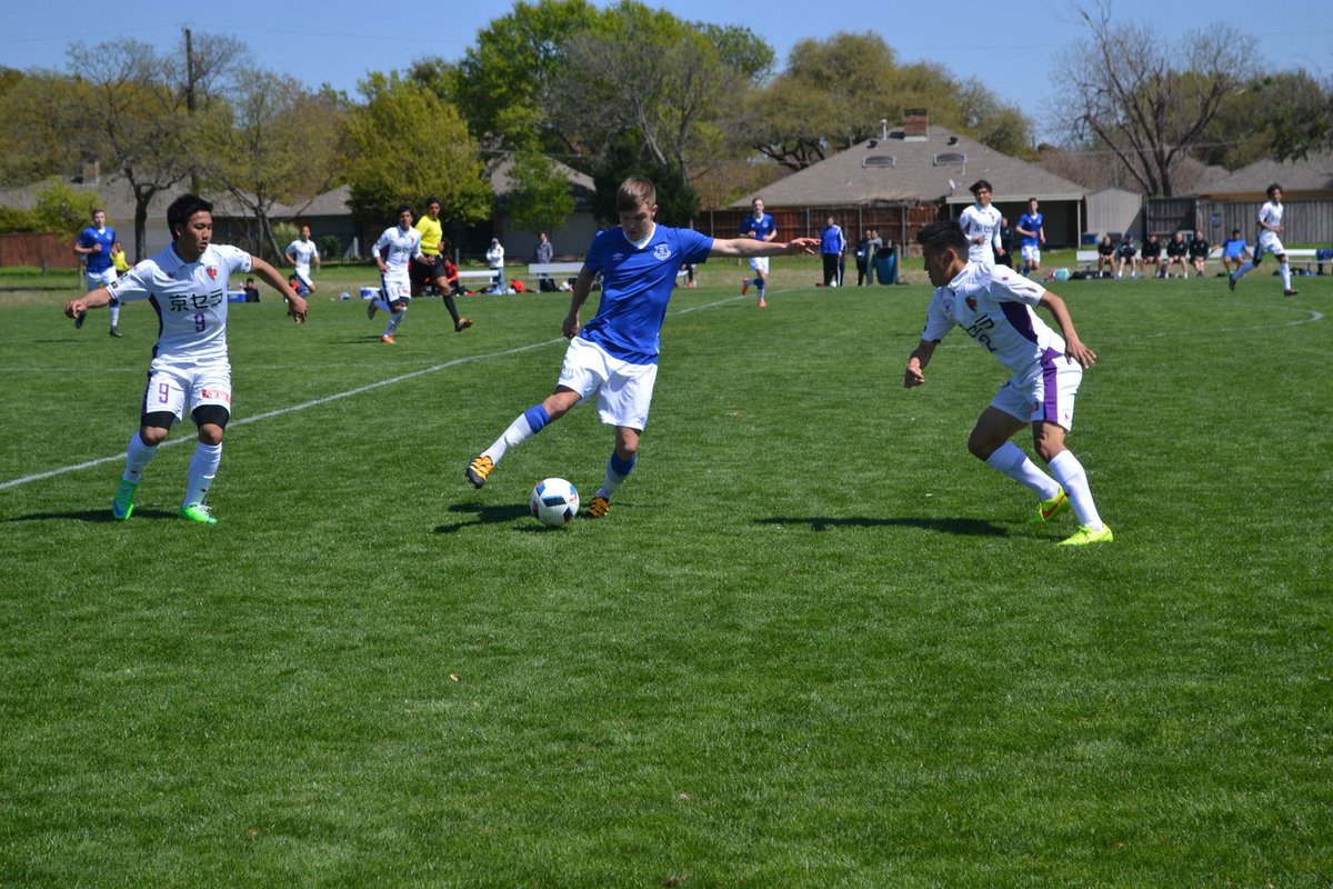Everton's tweet photo. PHOTOS: Images from Richland College as #EFCU18 keep their @DallasCup hopes alive with a 2-1 win over Kyoto Sanga. https://t.co/yfRtJKC3RW