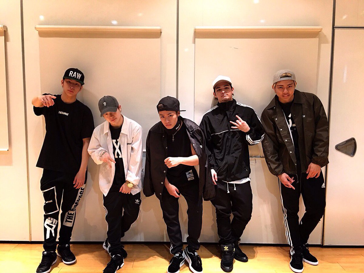 therampagefext's tweet photo. 昨日3/21からTHE RAMPAGE official SNSがスタートしました！👊武者修行期間中盛り上げて行きますのでチェック宜しくお願い致します！
#THERAMPAGE
#武者修行

ROUTE C https://t.co/9FSsKSMSAO