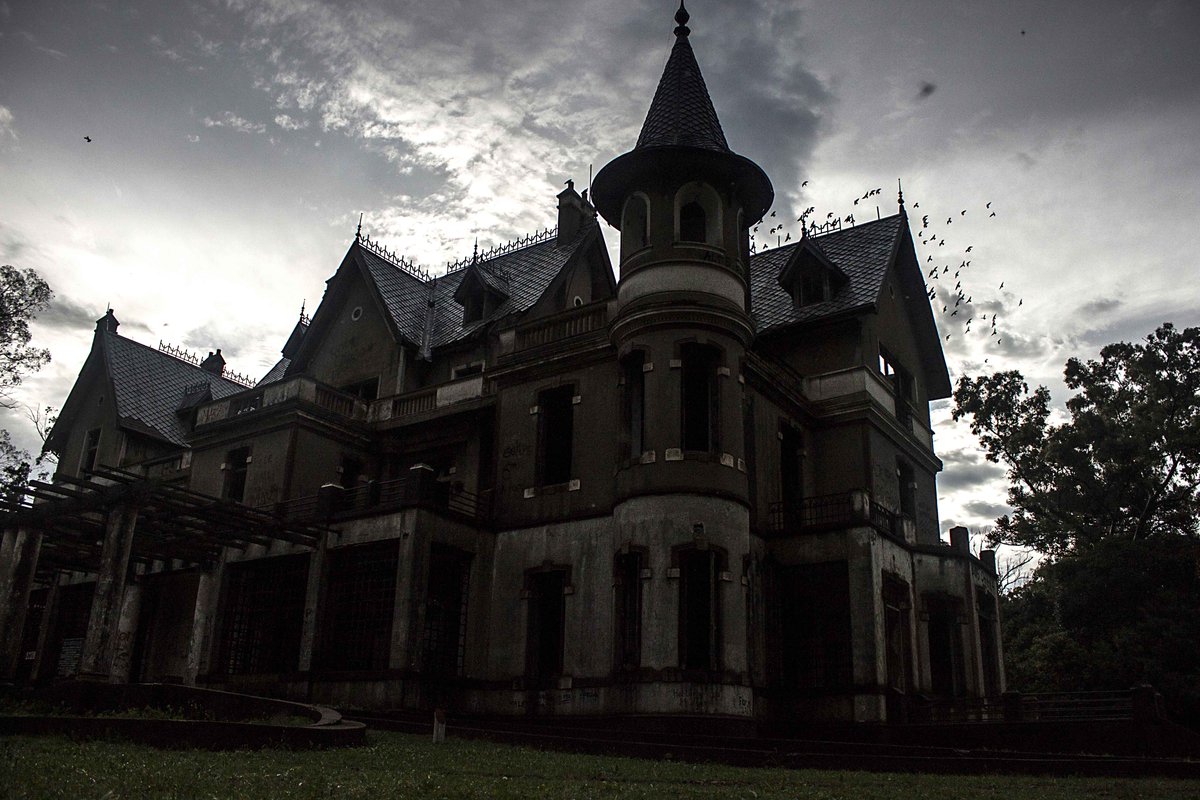 dogma_argentina's tweet photo. Informe especial - investigación Egaña - Muy pronto en https://t.co/3rT5ThlBKW #actividadParanormal #Egaña #Castillo https://t.co/gWrrng57EH