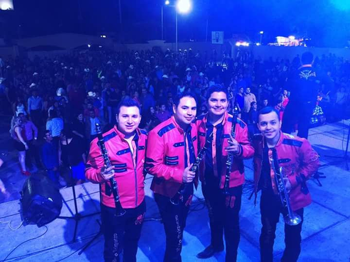 BandaTriguera's tweet photo. Anoche en Bacum! Gracias a la gente que se dio cita para ir a verlos #TrigueraConTodo 👊 https://t.co/TESKWeqGaL