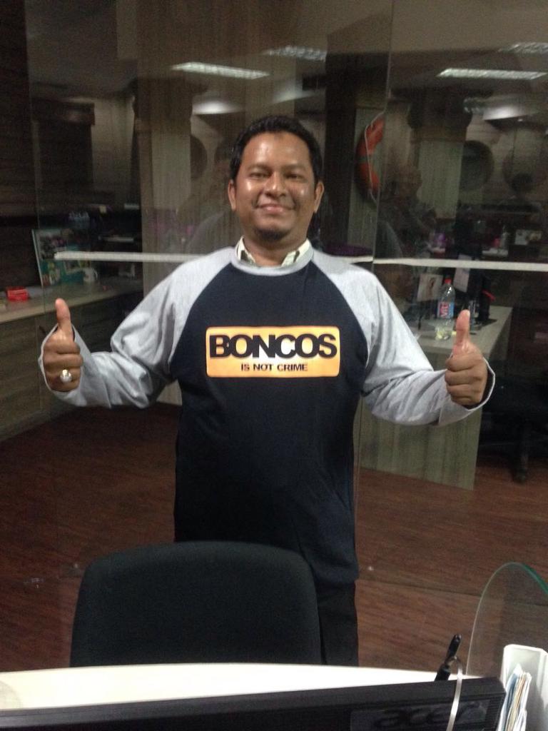 mycrimefactory's tweet photo. Tku to my boss... https://t.co/zRKxzGw4Ma