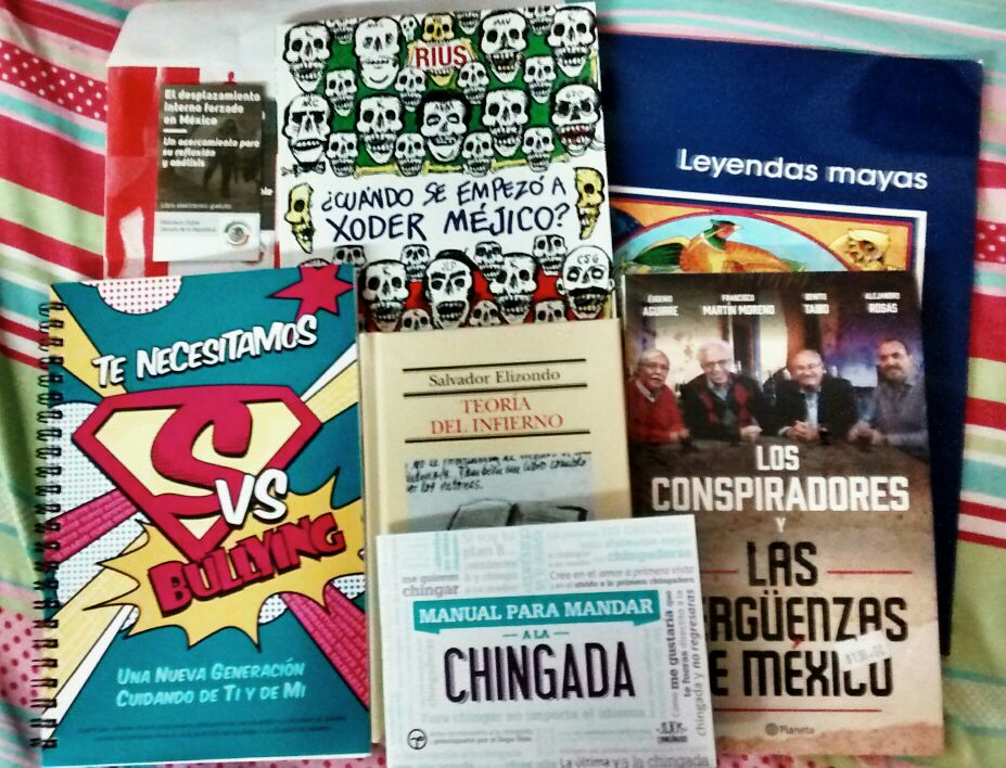 baistra's tweet photo. @FILEYmx Los libros que adquirí en la FILEY 2016. #Gracias #SoyFILEY #Amamosloslibros https://t.co/7YKi9Wj2ca