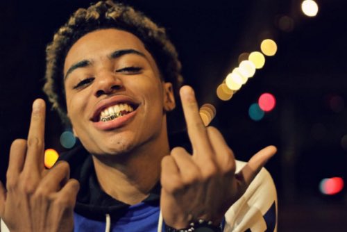Carlianna_lovee's tweet photo. 29. Lucas Coly , WHOYY 😍 https://t.co/5M8hQDc5WU