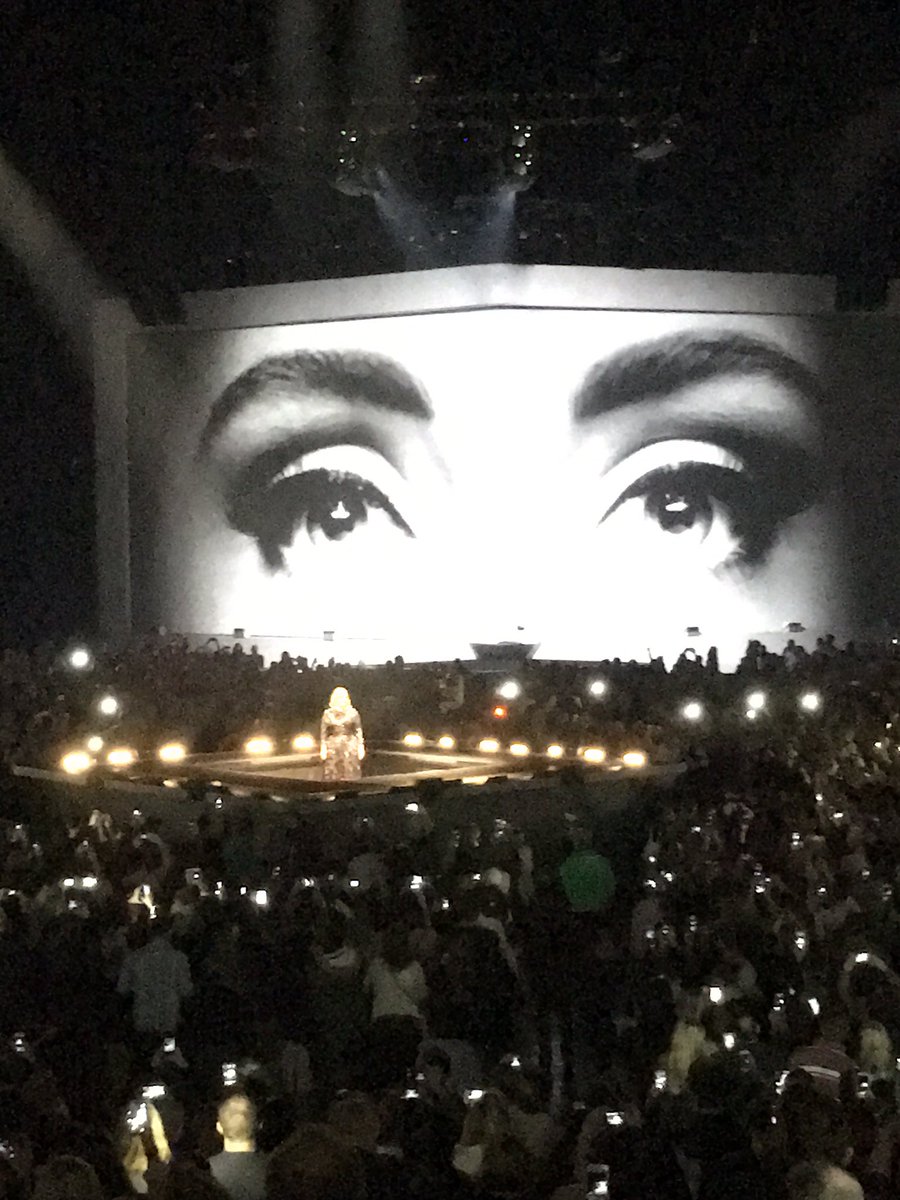 SophieMcKimm's tweet photo. If you see one live show in your life make it @Adele @O2 #outstanding #alltunes #whenwereyoung https://t.co/7m6rGFdW24