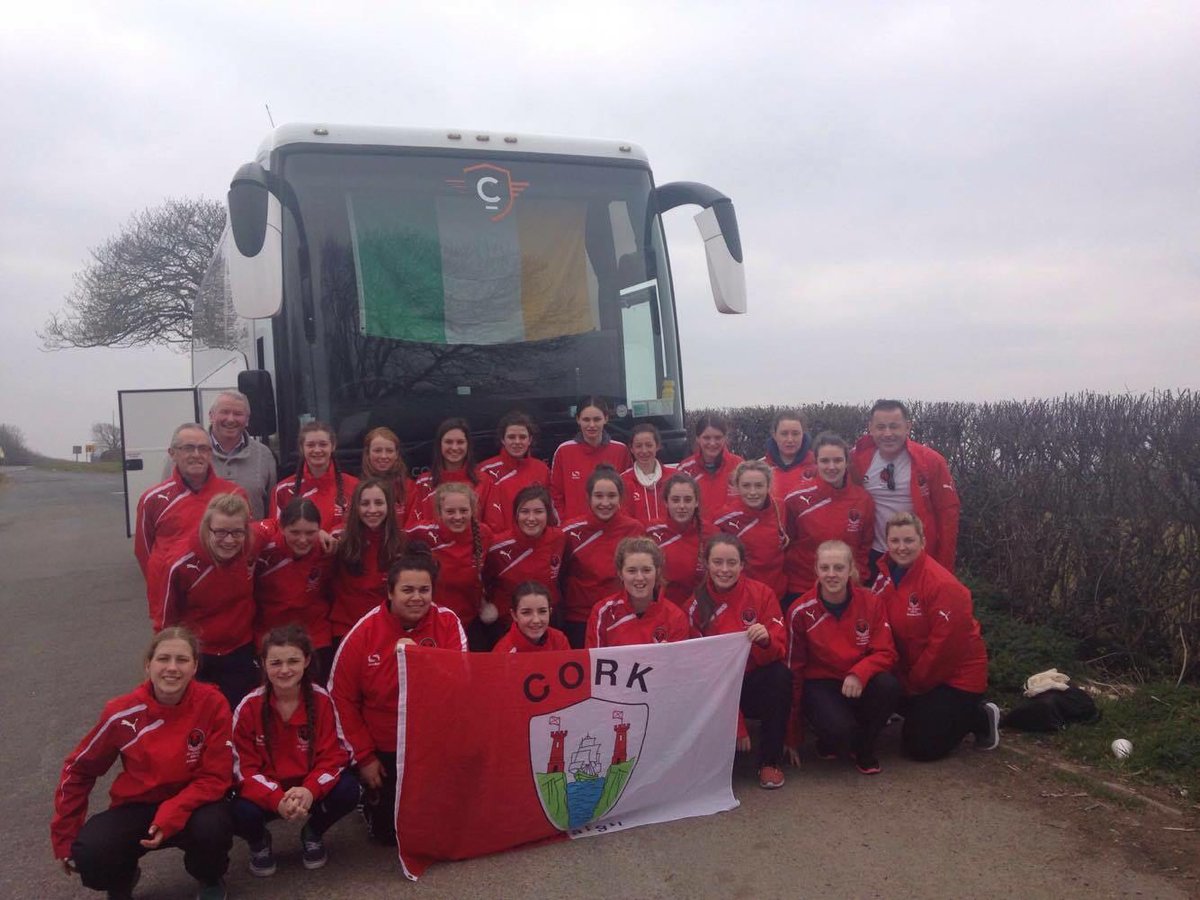 CorkCityFCWomen's tweet photo. Our Academy travelled to Swansea to take on our friends @Swans_Ladies_FC & met with mens team at #SWAAVL
#CCWFC
2/4 https://t.co/kOuCY6iC5d