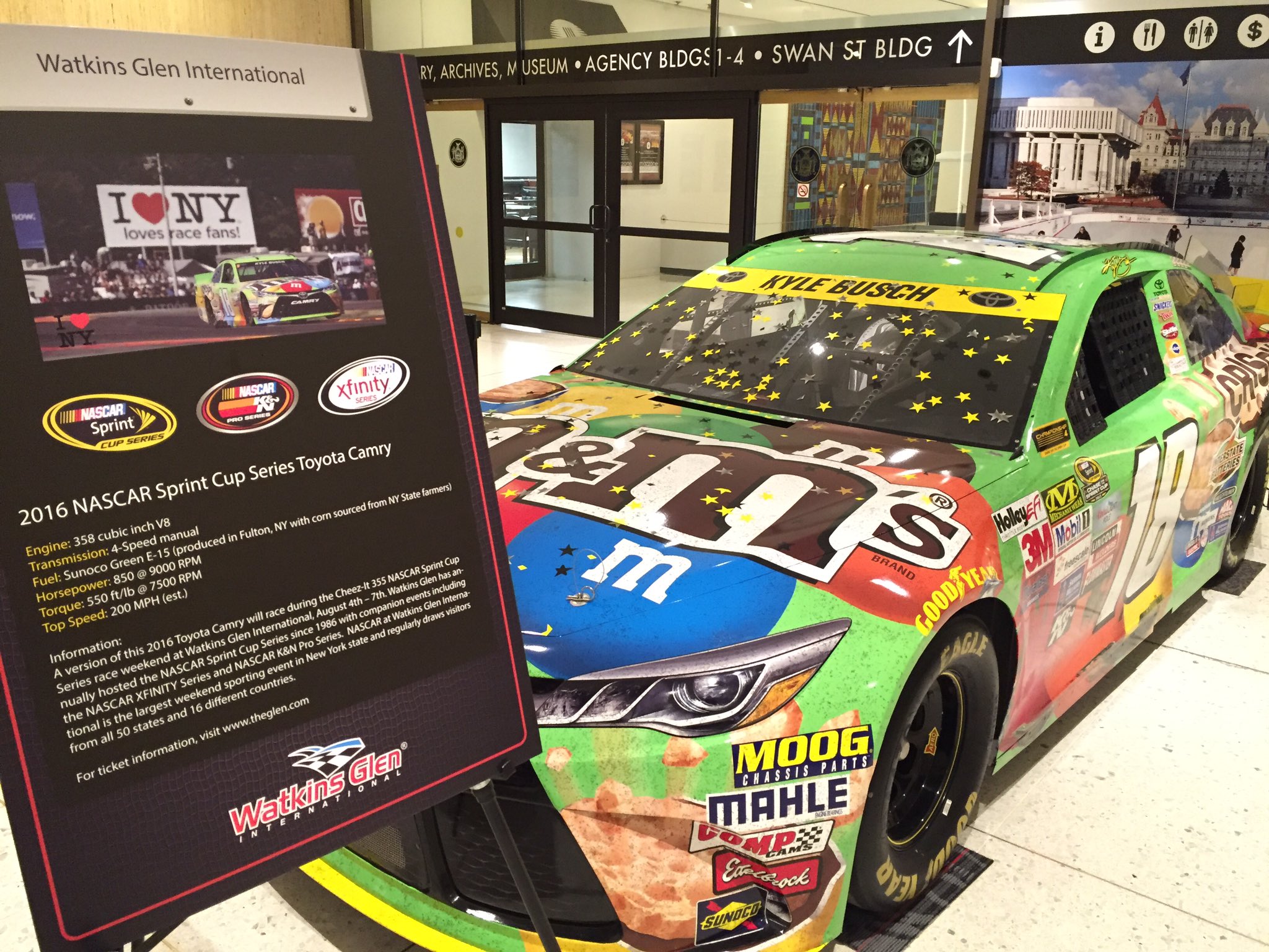 Watkins Glen International The Kylebusch Nascar Sprint Cup Championship Car Confetti And All On Display In Albany This Week Showcar T Co V3fiuwol3c Twitter