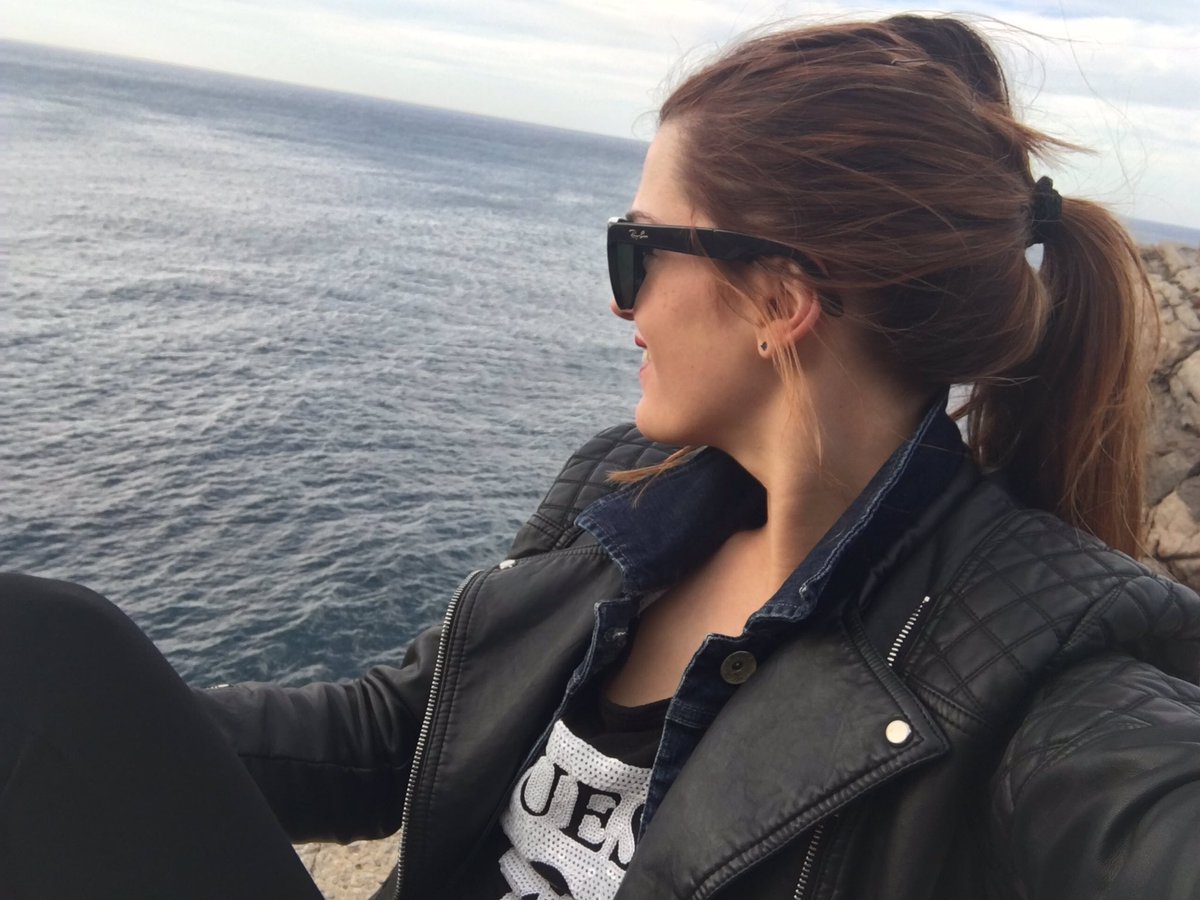 1990sarayem's tweet photo. 🌊🌊🌊 https://t.co/HrxKzimXR9