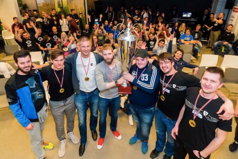 domainME's tweet photo. GG.Me: An #EpicWin eSports Tournament That Raised Money For Kids' Hospitals! https://t.co/FBV445Dwi7 @goodgame_me https://t.co/qIcn6ZOJ4E