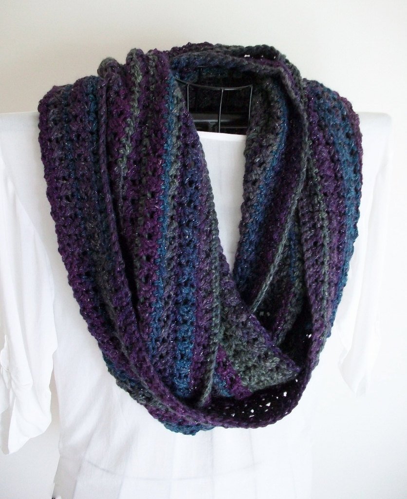 Bluestockinette's tweet photo. Purple Ombre Infinity Scarf Oversized Eternity Scarf Boho Rom… https://t.co/j5Or9DV7t6 #etsymntt #OversizedKnitScarf https://t.co/0UonTgJjxV