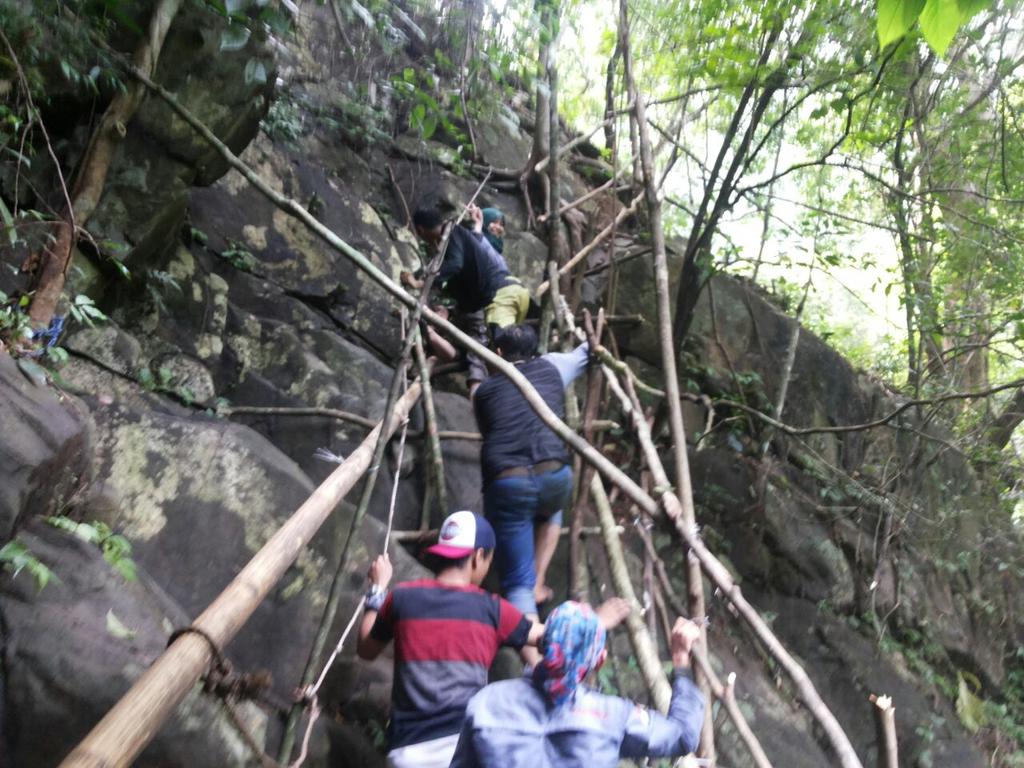 adriansyah (@abenkch) on Twitter photo 