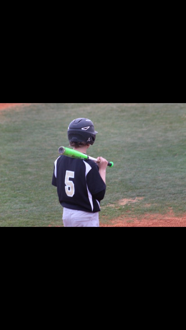 Trob_5's tweet photo. Game tomorrow ✊🏻#️⃣5️⃣ https://t.co/VwIaGswyFt