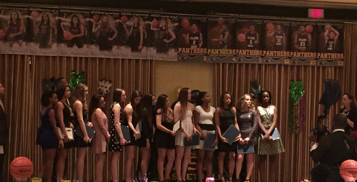 PlanoEastHoops's tweet photo. 2015-16 Lady Panthers Varsity! #EastHoops https://t.co/NtEriOYLtf
