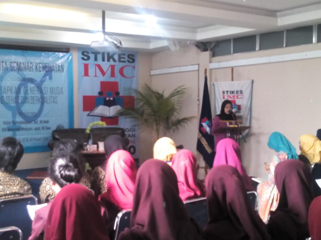 semangaaat pagi, hari ini kami #stikesimcbintaro mengadakan seminar kesehatan bersama #smkletris2