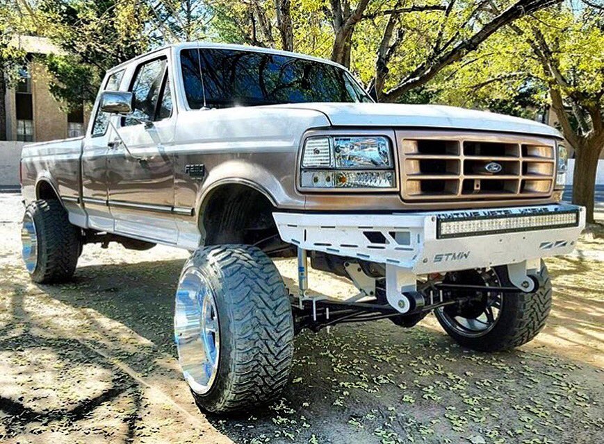 ShowtimeMetal's tweet photo. You asked. So STMW delivered. #Ford OBS #superduty bumpers coming soon #STMW #STNDOUT #showtimemetalworks #offroad https://t.co/mkVagokRVp