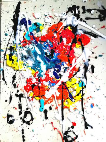 leahmccloskey's tweet image. Not sure where it&apos;s going but it&apos;s fun to be back experimenting. #love2paint