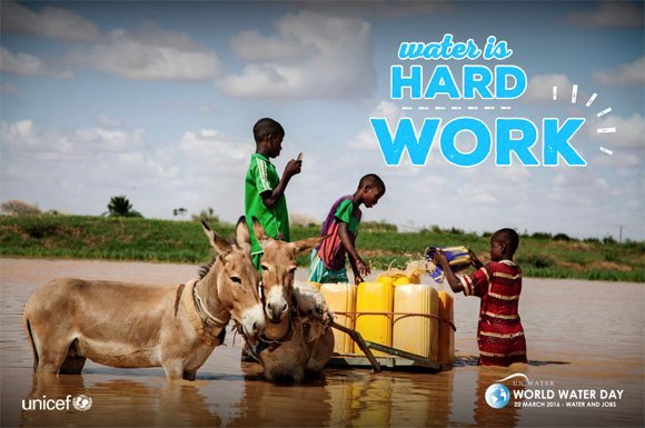 Selamat memperingati Hari Air Sedunia #WorldWaterDay :) Perlu kerja keras mendapatkan air, yuk bijak mengkonsumsi!