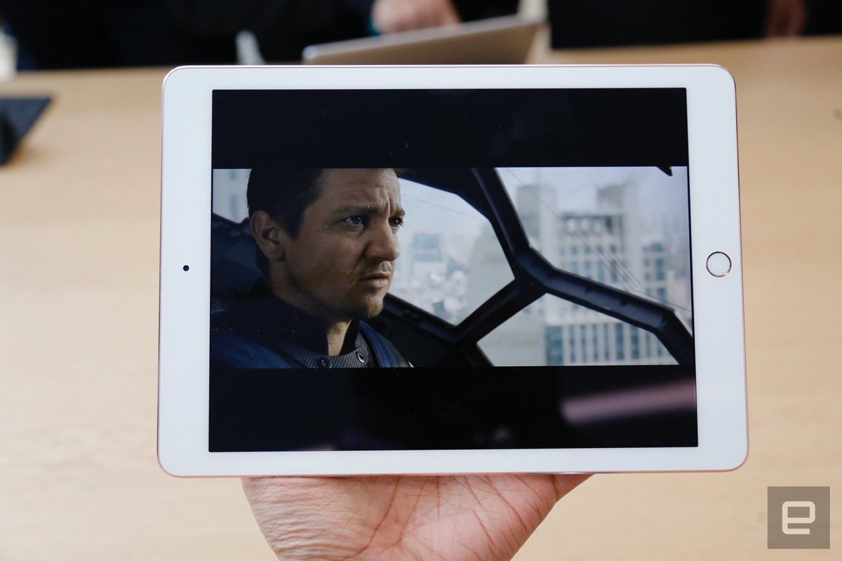 engadget tweet picture
