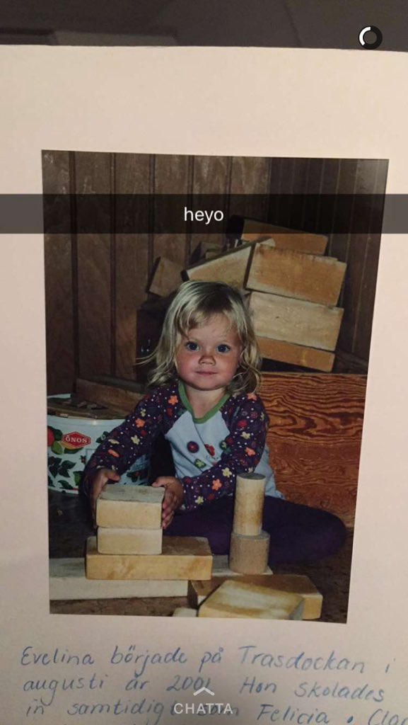 Vill man typ inte bara äta upp den här ungen 😍 <a href="/JosefinLeinar/">Josefin Leinar</a> <a href="/MartinLeinar/">Martin Leinar</a> <a href="/EvelinaLeinar/">Evelina Leinar</a>