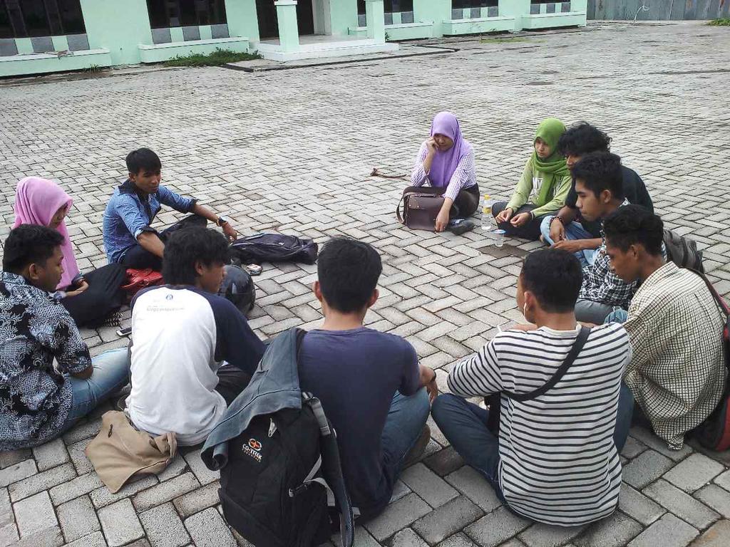 PSC_UIM's tweet photo. Diskusi PENA SC UIM perihal Baksos di Pelataran FKIP #SalamPSC cc @arifhukmi_ @Dadi_BX @dianlaafani @kiyazfebriarif https://t.co/fdK5u2oLcz