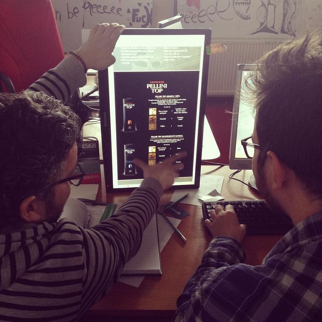 adutopium's tweet photo. #becreative #ultrahighdeftabletpc #beresourcefull #weareutopium https://t.co/4tvDMMJm2V https://t.co/lBEO2qn1rK