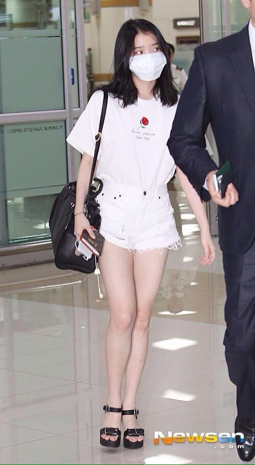 まほ 色 長さ 太さすべてがちょうどいい脚 黄金バランス T Co Byu9lfmb61