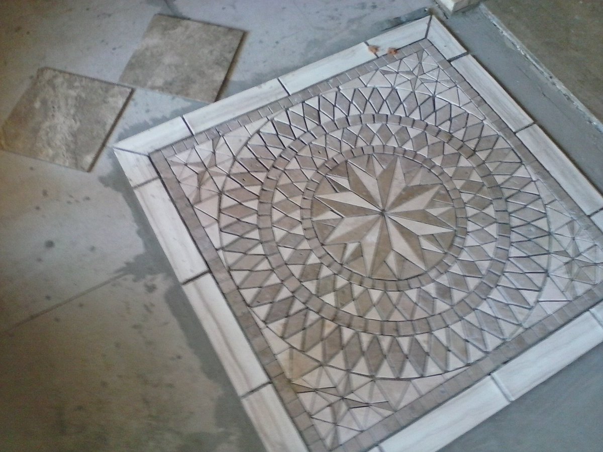 roofingby's tweet photo. #CombsRoofinganddesign #TriCitiesTn  #Flooring #Mudroom #design https://t.co/eshWegWNoh