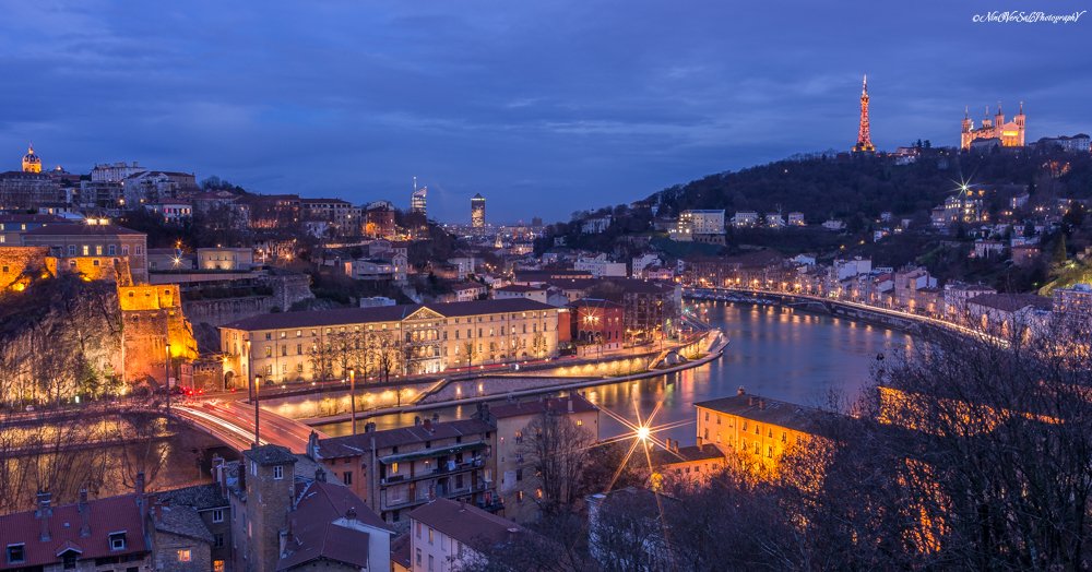 StphaneNinO's tweet photo. Bon anniversaire #Twitter !
#Twitter10Lyon #Lyon @OnlyLyon @villedelyon @ZoomOnlyon @lyon_photos #JoyeuxAnniversaire https://t.co/dqg9rflPot