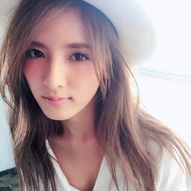Rainasama0903's tweet photo. やばい最近藤井姉に浮気中だわー
ごめんよー鷲尾ー
やばいだろ萩花🎶 https://t.co/FBZ8TAXoVi