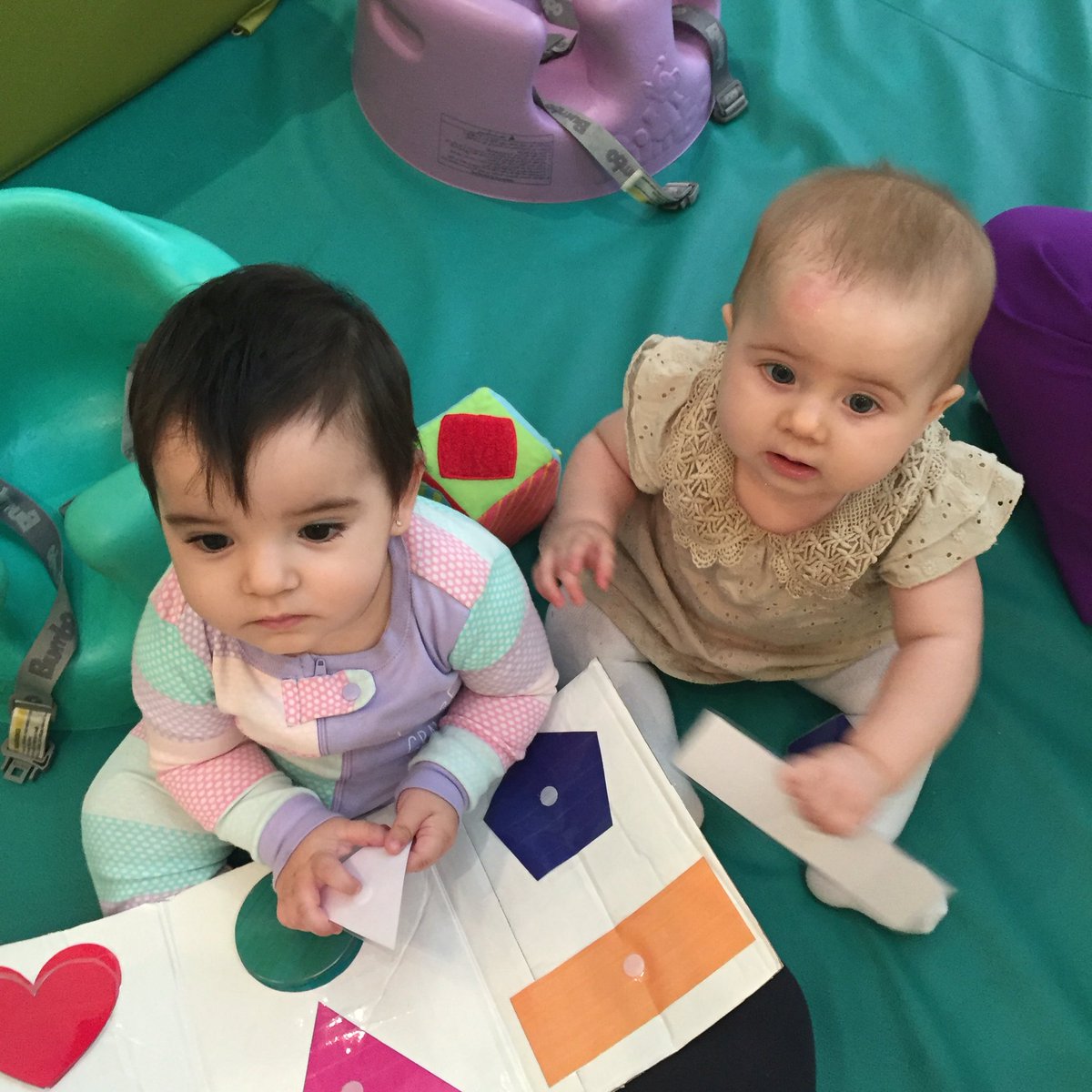 StepUpNursery's tweet photo. We're learning about shapes today in Circle Time #dubainursery https://t.co/RkbParQXi9