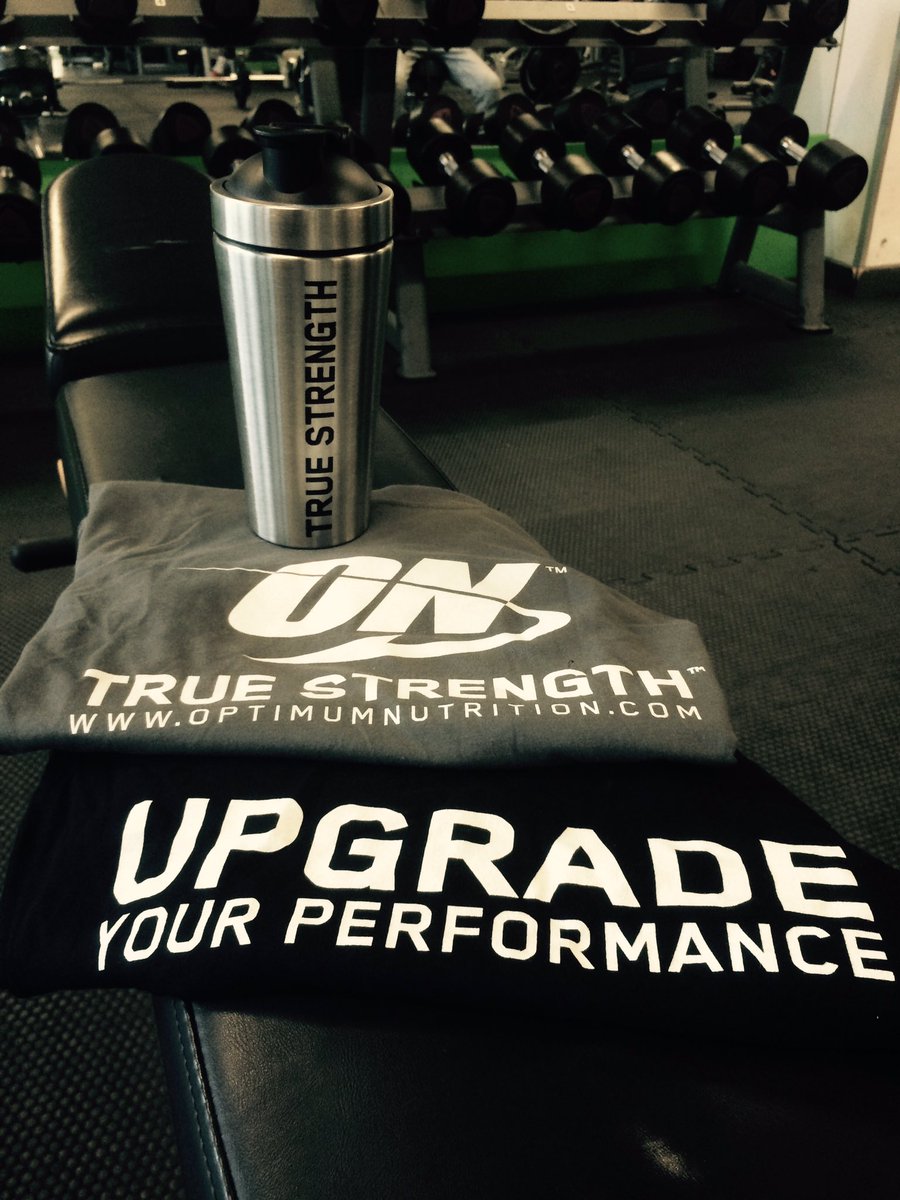 TimChaseFit's tweet photo. ⚡⚡️️ON GIVEAWAY⚡️⚡️

WIN a #truestrength shaker/tee, #upgrade tee plus samples! 

Simply RT/FOLLOW to enter! #teamON https://t.co/TkhQuGHJ0e
