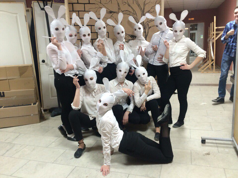 anyuta_anuta's tweet photo. Два совершенно разных танца с любимым #Atdance за один концерт ❤️❤️❤️ https://t.co/v5GG846VGB