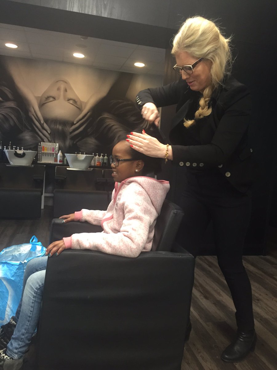 En toen was er hulp uit verwachte hoek, #topservice <a href="/BerinoGrou/">Berino Art of Beauty</a> #bertinazelf