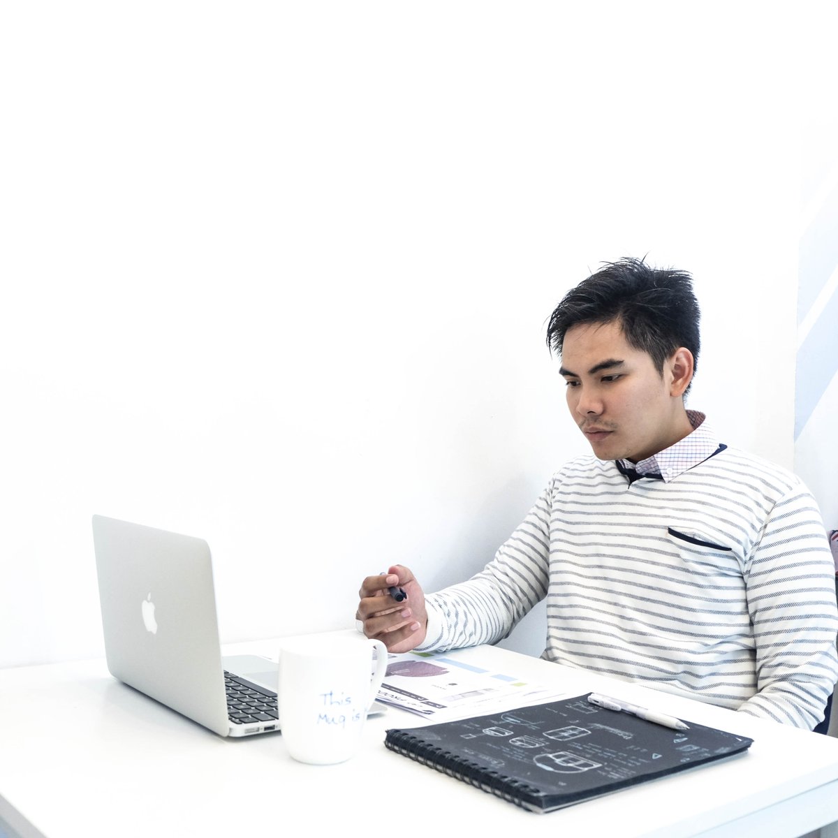 ObsClothes's tweet image. Joe sweatshirt // IDR 275.000 // Still available size S - L // Ask and order Line @obssignature (with @)