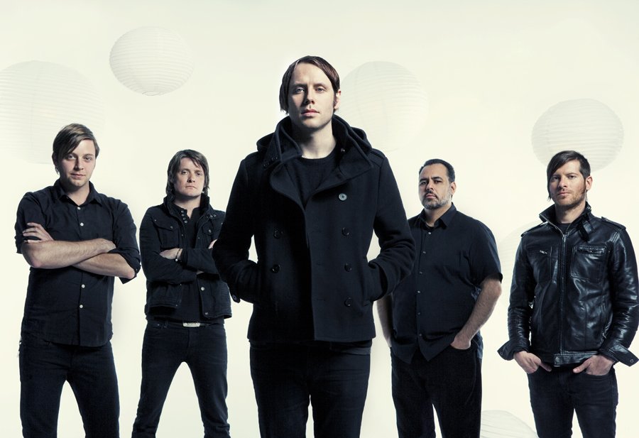 Goedemorgen! O.a. beelden van UNDEROATH's terugkeer en een comeback van THURSDAY?  error-error.com/blog/2016/03/2…