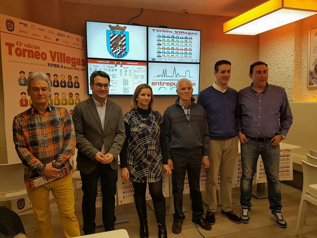 AytoLogrono's tweet photo. .@javier_merino ha participado en la presentación del Torneo Villegas. Celebra su 43ª edición #Logroño https://t.co/0TrLhKJr9D