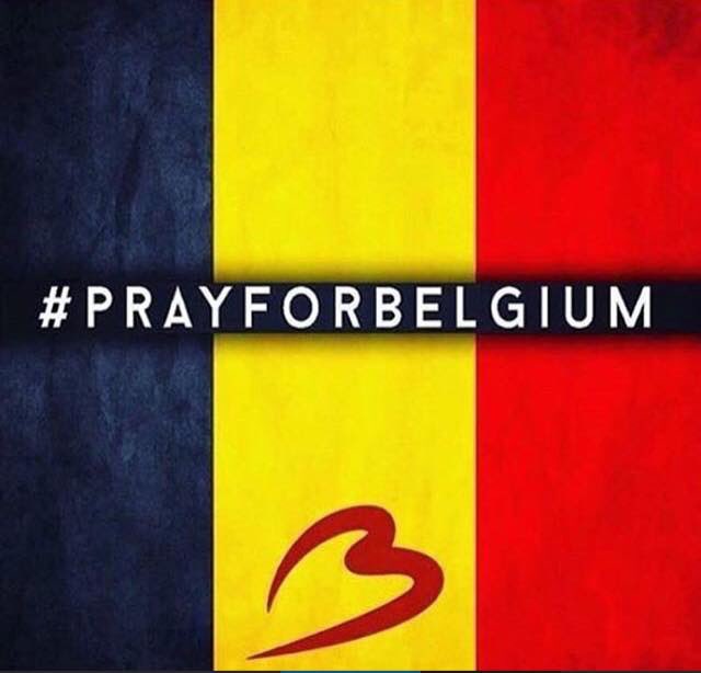 milano_sonja's tweet photo. #PRAYFORBELGIUM https://t.co/VUR9Z7uIon