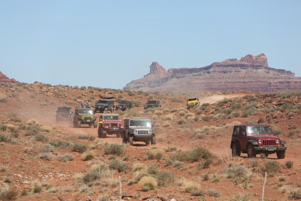 Jeep's tweet photo. Wheels are officially rolling at the Easter Jeep® Safari. Who’s making the trek to #Moab this year? #EJS2016 https://t.co/xesUDNQu4B