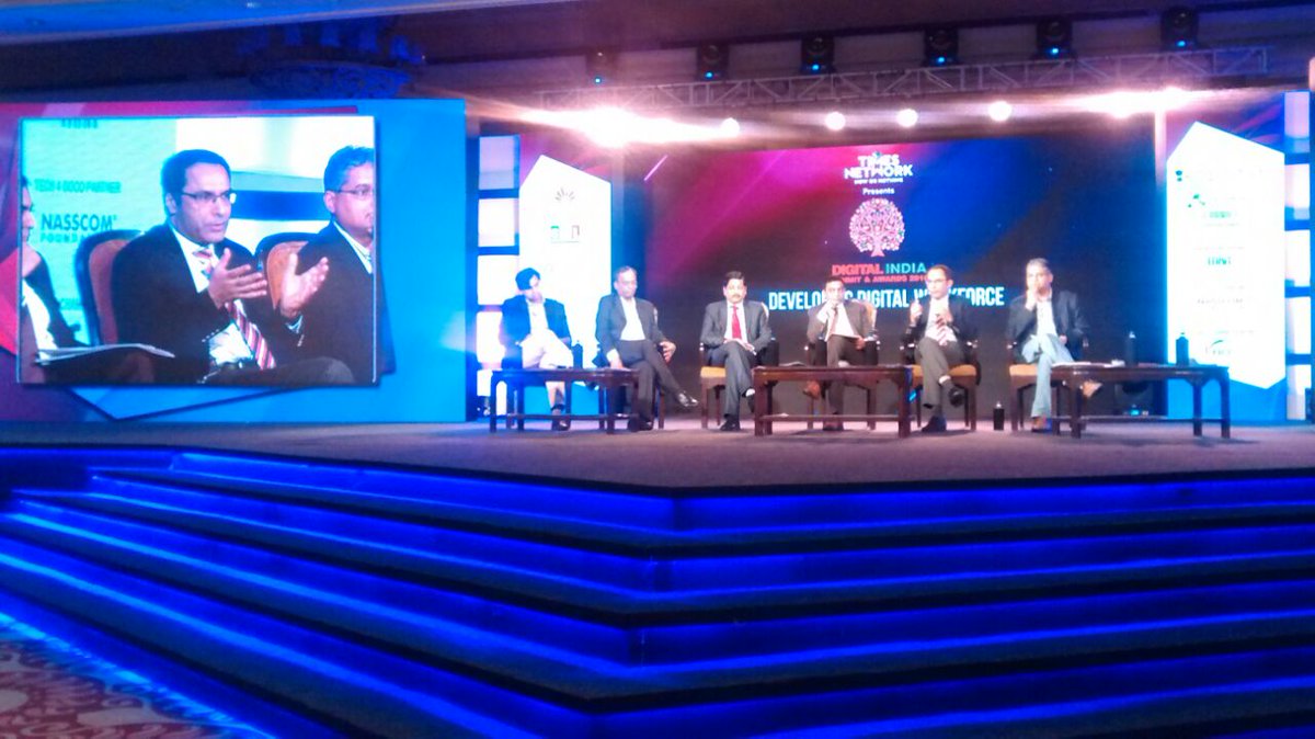 NIITLtd's tweet photo. Am vry excited about the possiblts. It's a transformative phase that Indian economy is gng through #DigiIndiaSummit https://t.co/qTSVCB3RaV
